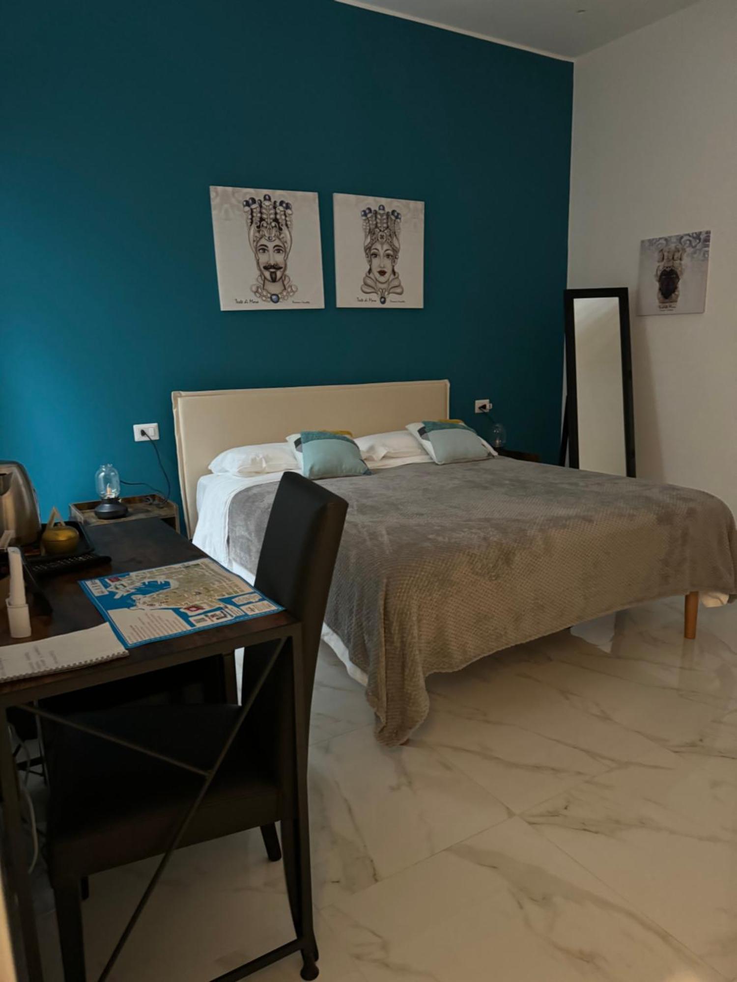 Guendalina Sweet Home - La Casetta Di Guendalina Trani Eksteriør bilde